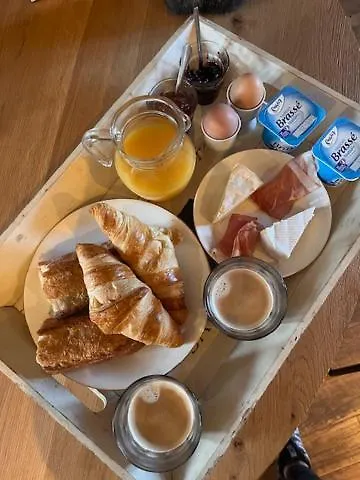 Caravan Le Plantier 3 Parque de Campismo Beaulieu-sur-Sonnette